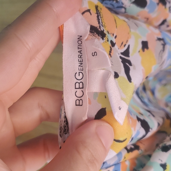 CLOSET CLOSING 7/31 BCBGeneration Ultra Lime Multi Sundress Small - Picture 6 of 7